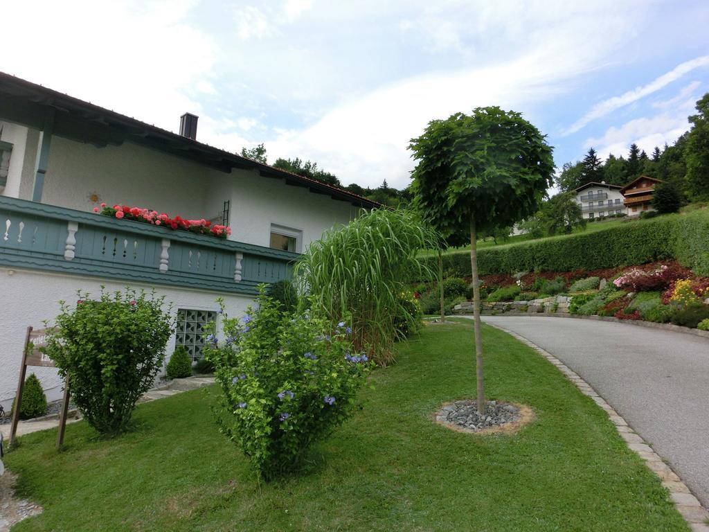 Modern Apartment In Bavaria With Private Terrace Hauzenberg Kamer foto